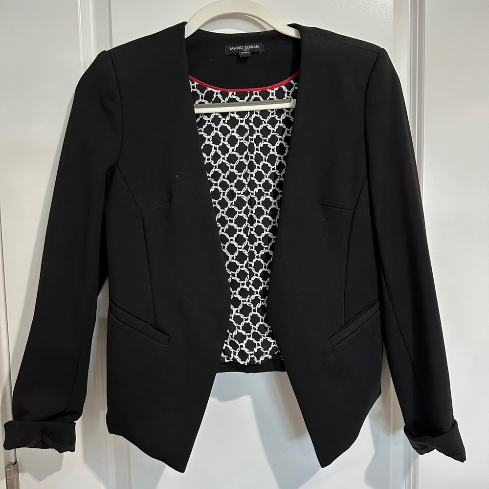 Black Mario Serrani blazer size XS.